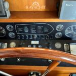 Viking Yacht 43 Convertible Rayacht.com