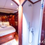 Vicem 54' Fisherman Fly Rayacht.com